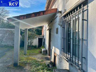 Vista exterior de Finca rústica en venda en Santiago de Compostela 