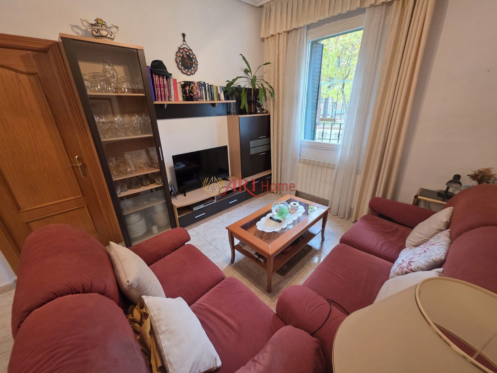 Sala d'estar de Pis en venda en  Madrid Capital amb Aire condicionat, Calefacció i Traster