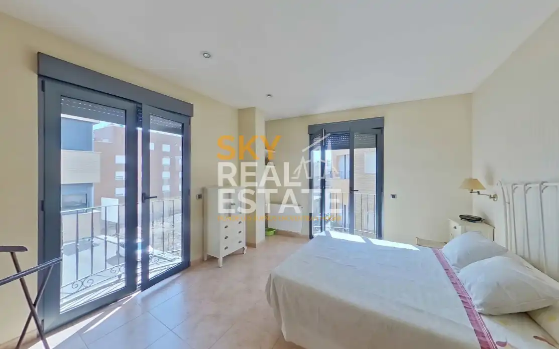 Semi-detached house with terrace for sale in Calle de la Virgen de Gracia 14, imagen 13