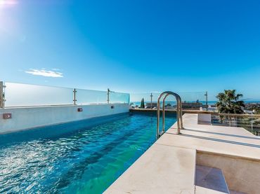 Casa con piscina en venta en Marbella Centro