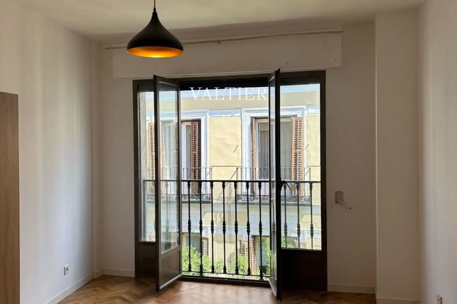 Terraza de Apartamento de alquiler en  Madrid Capital con Calefacción y Terraza