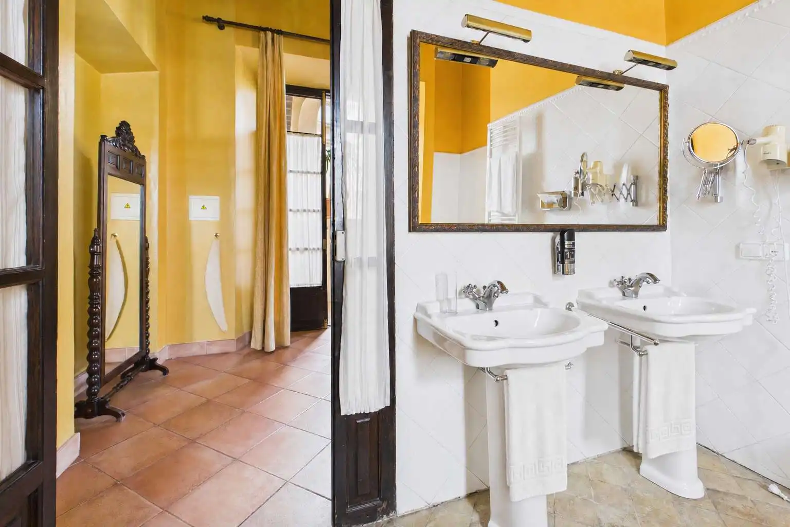 Badezimmer von Gebäude zum Verkauf in Artà
