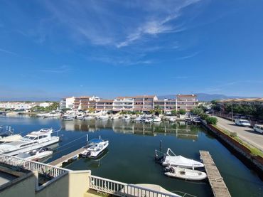 Apartamento en venta en Carrer Port Empordà