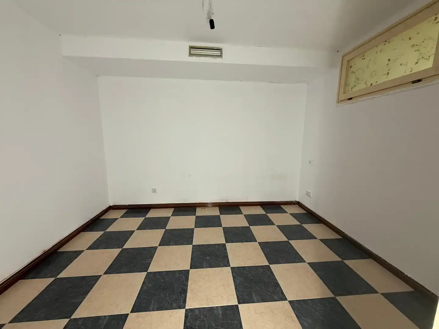 Casa adosada en venta en Mollerussa con Balcón y Alarma