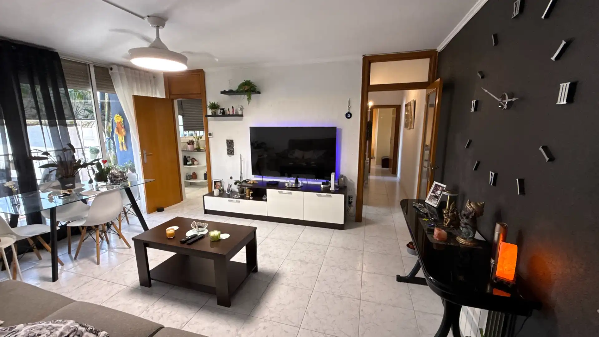 Piso con terraza en venta en Carrer de Felicià Xarau, imagen 3