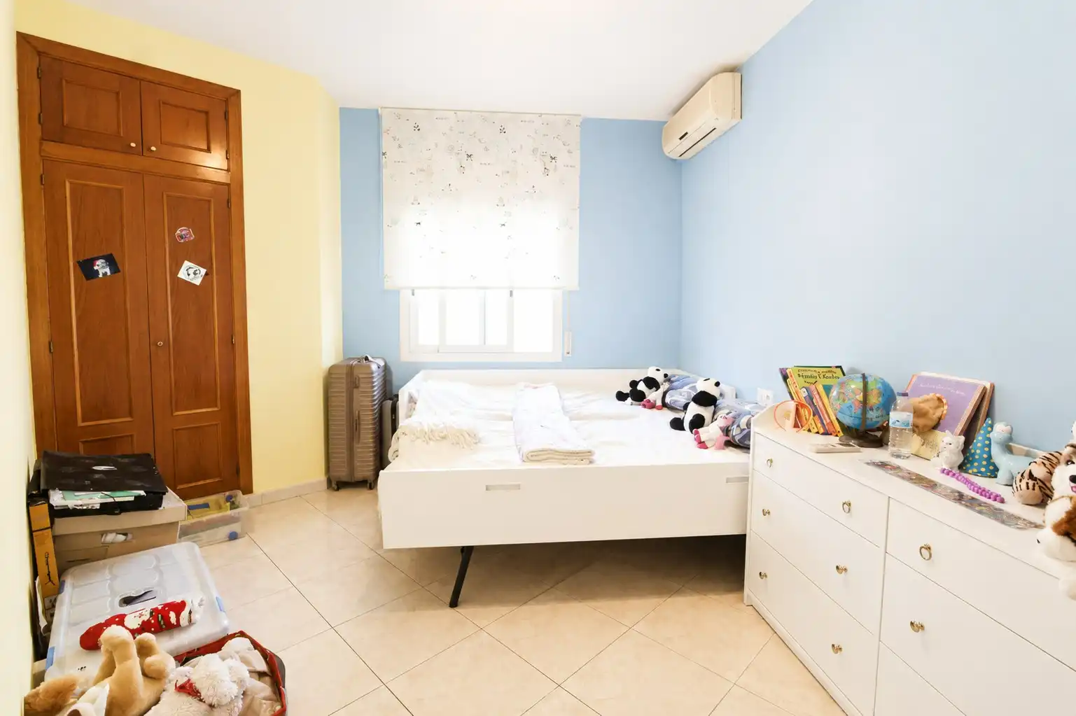 Bedroom of Duplexes for sale in L'Hospitalet de Llobregat  with Air Conditioner, Heating and Terrace