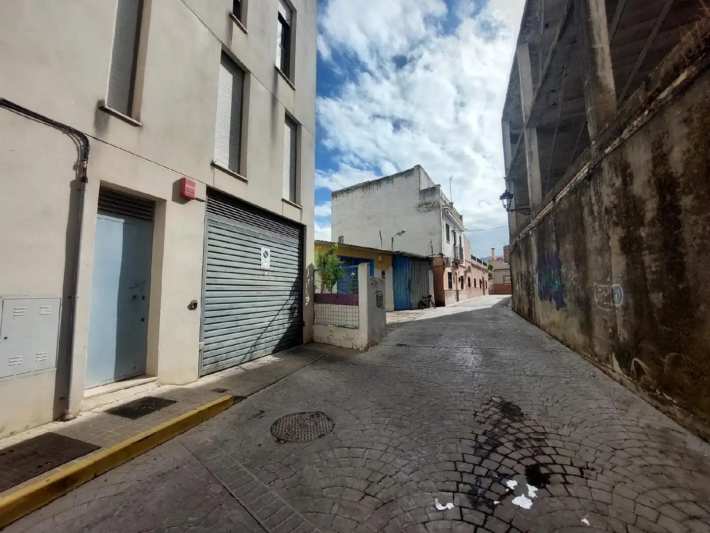 Exterior view of Flat for sale in La Algaba