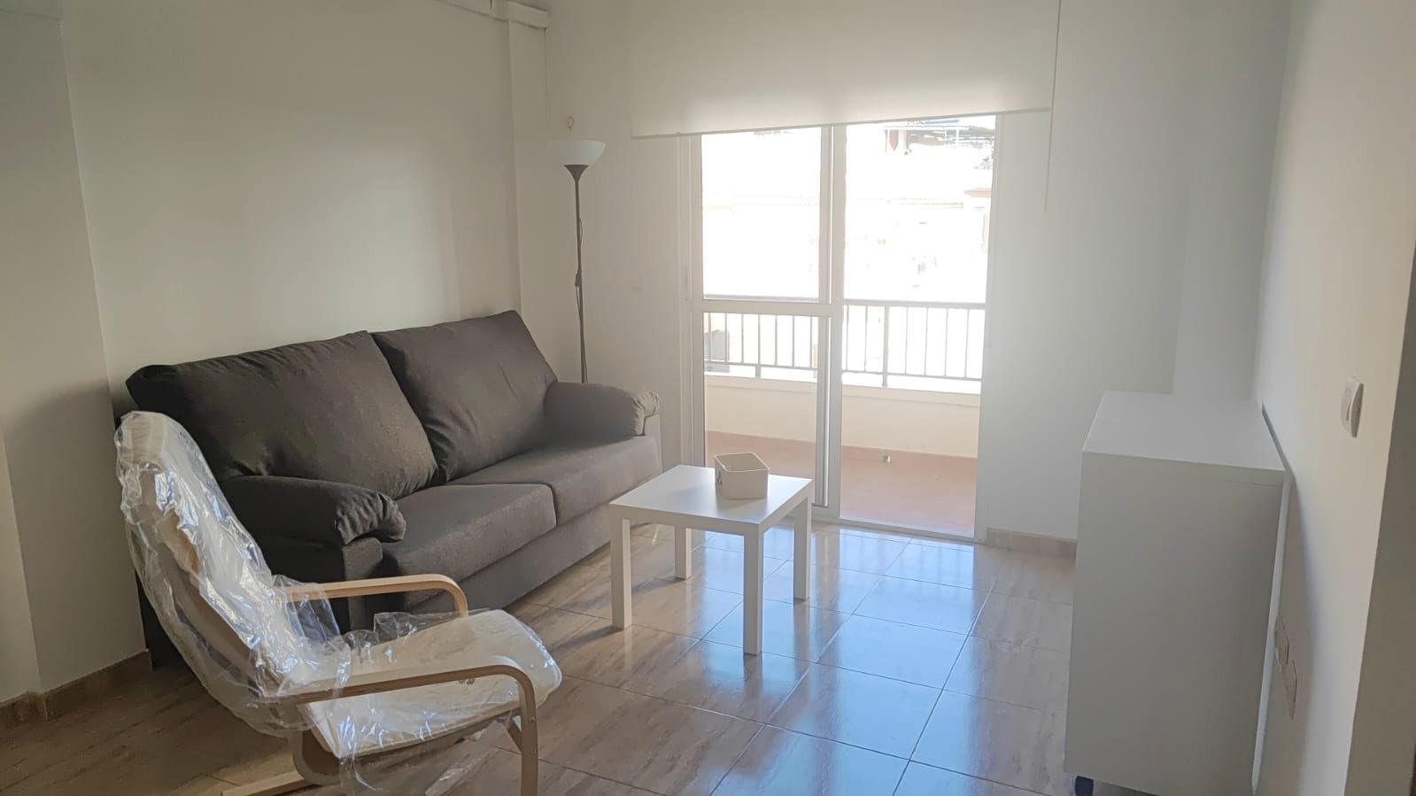 Flat to rent in Calle Martínez de la Rosa, Los Castillejos - La Trinidad