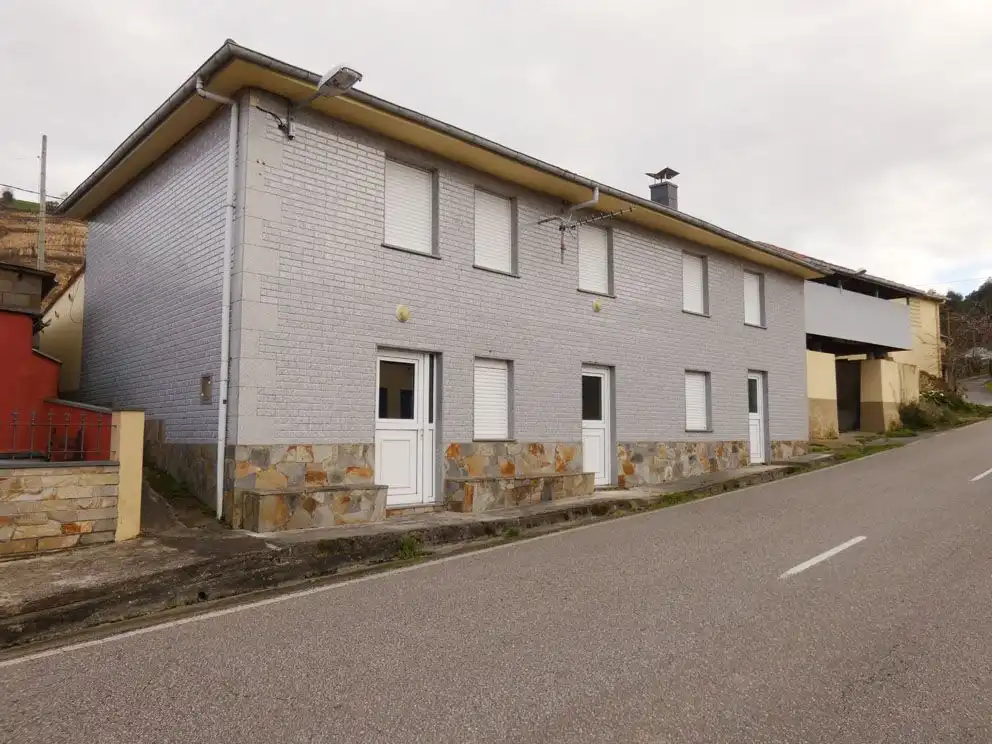 Casa en venda a Valdés - Luarca