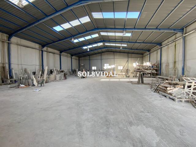 Nave industrial en Alquiler en Jacarilla