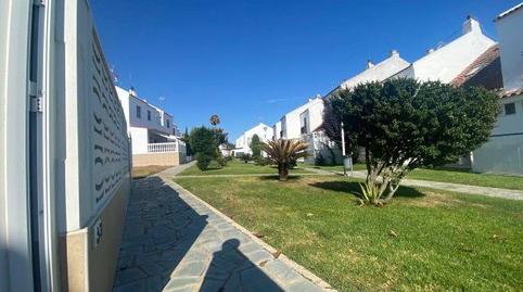 Foto 2 de Casa o xalet en venda a Camino de las Colas, Urbasur, Huelva