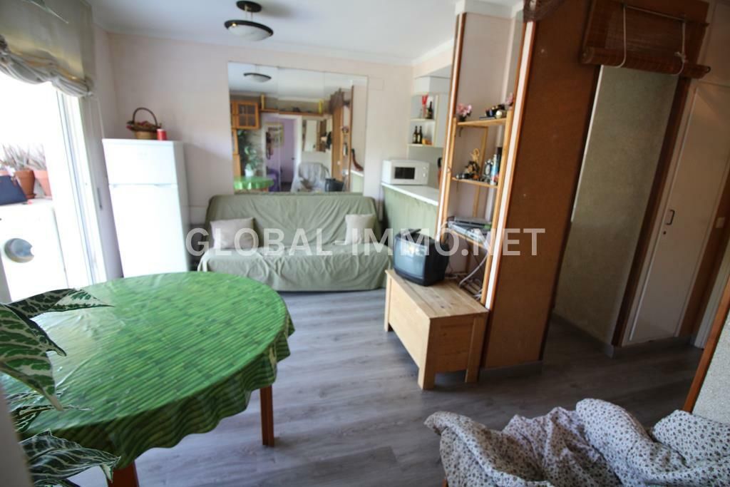 Living room of Apartment for sale in Roses  with Terrace and Furnished