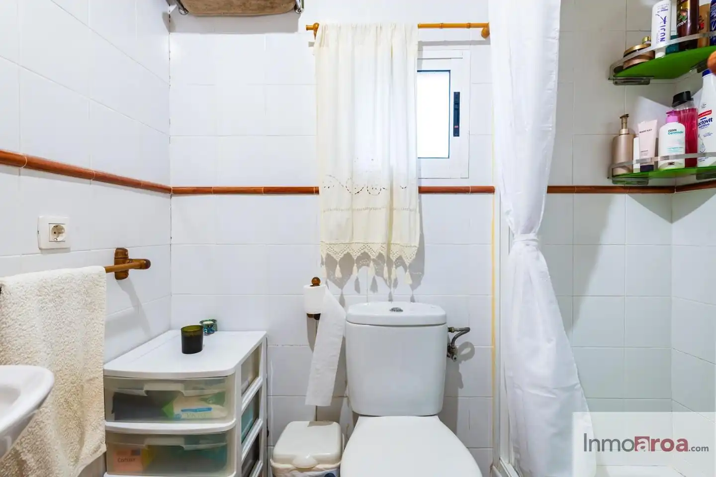 Baño de Finca rústica en venta en L'Alcora con Aire acondicionado, Terraza y Piscina