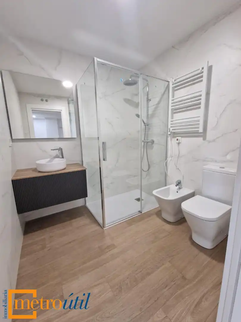 Flat for rent in Calle de los Ovalle, 18, Garrido Sur