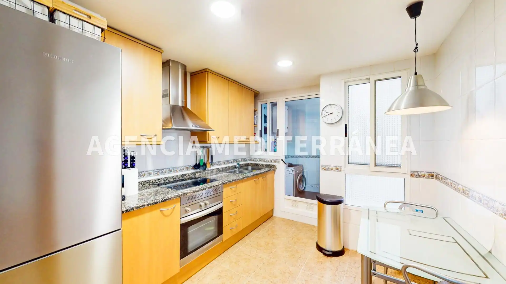 Cocina de Piso en venta en Valencia con Aire acondicionado, Trastero y Balcón
