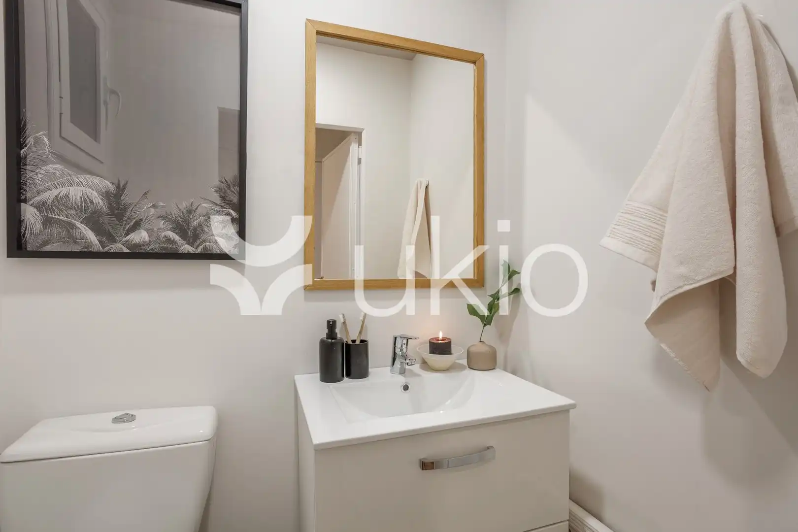 Bathroom of Apartments for rent in Madrid  with Air Conditioner, Heating and Terrace