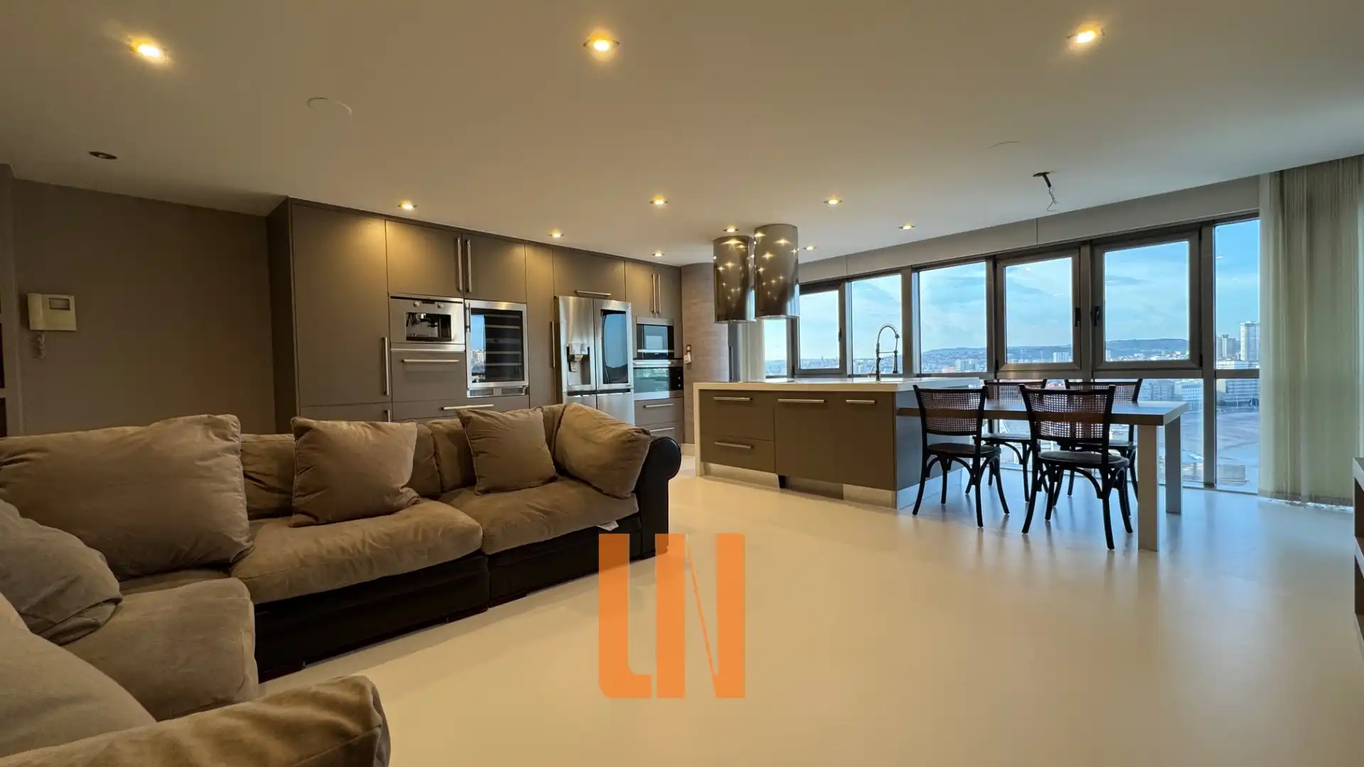 Flat for rent in Rúa Ángel Rebollo, Monte Alto - Zalaeta - Atocha