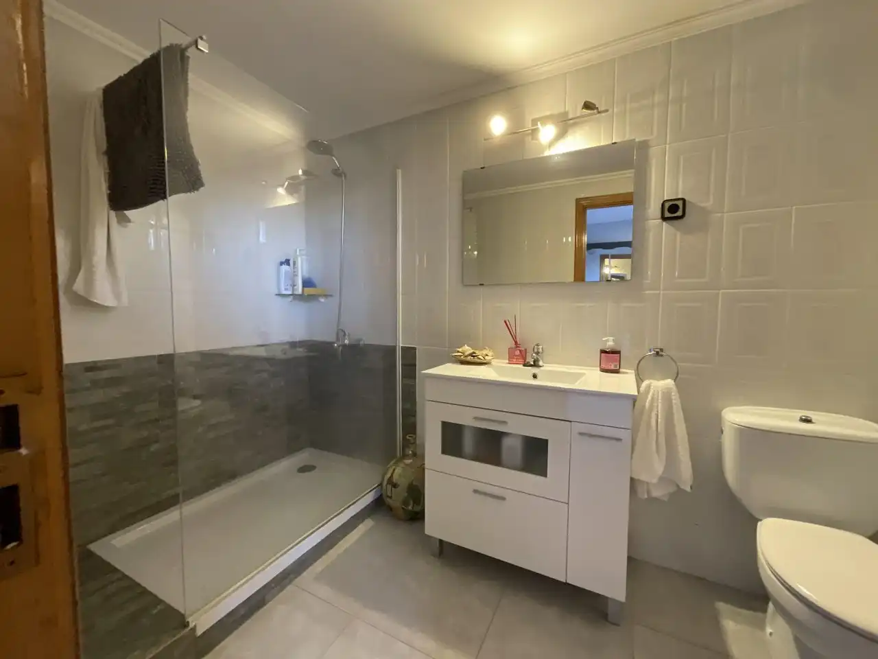 Baño de Casa o chalet en venta en Bañares con Calefacción, Trastero y Amueblado