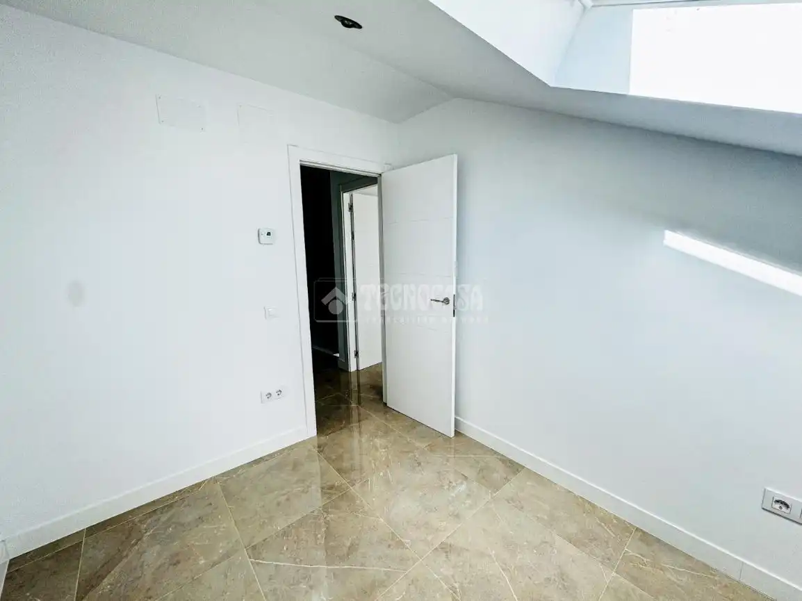 Dúplex en venta en Navalcarnero con Aire acondicionado, Calefacción y Terraza