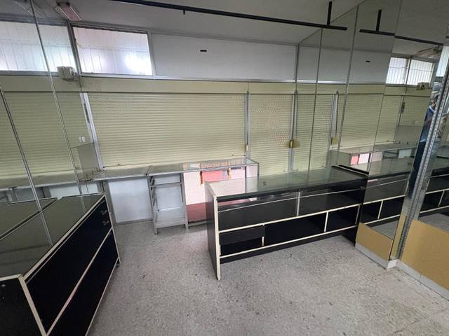 Local comercial en Venta en La Oliva