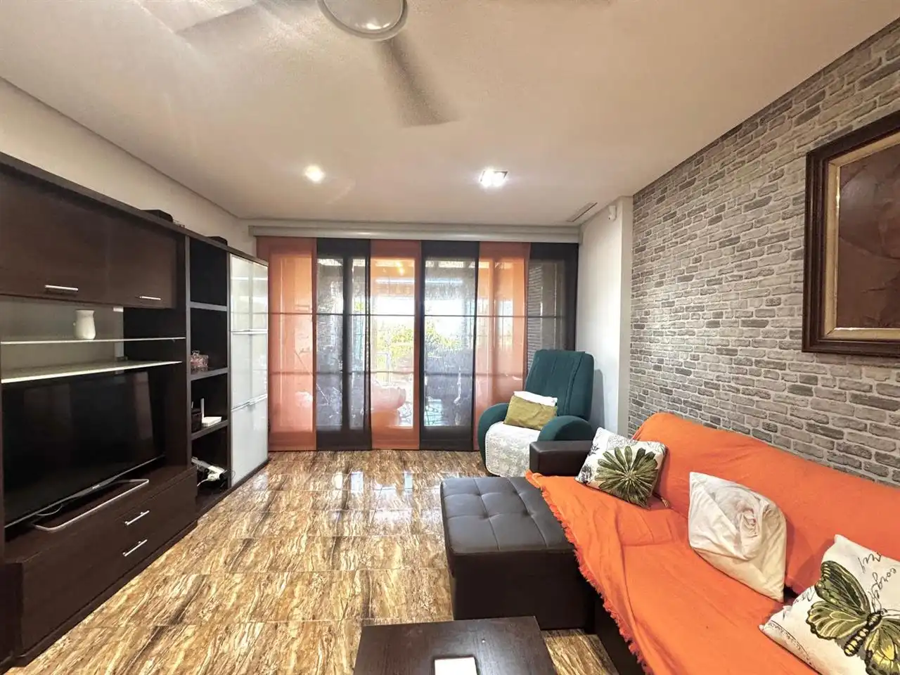 Living room of Houses for sale in Finestrat  with Air Conditioner, Private garden and Swimming Pool