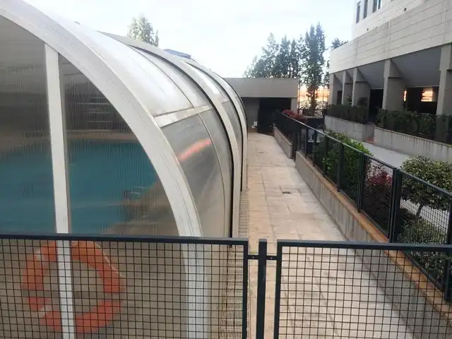 Swimming pool of Flat for rent in Coslada  with Air Conditioner, Furnished and Community pool