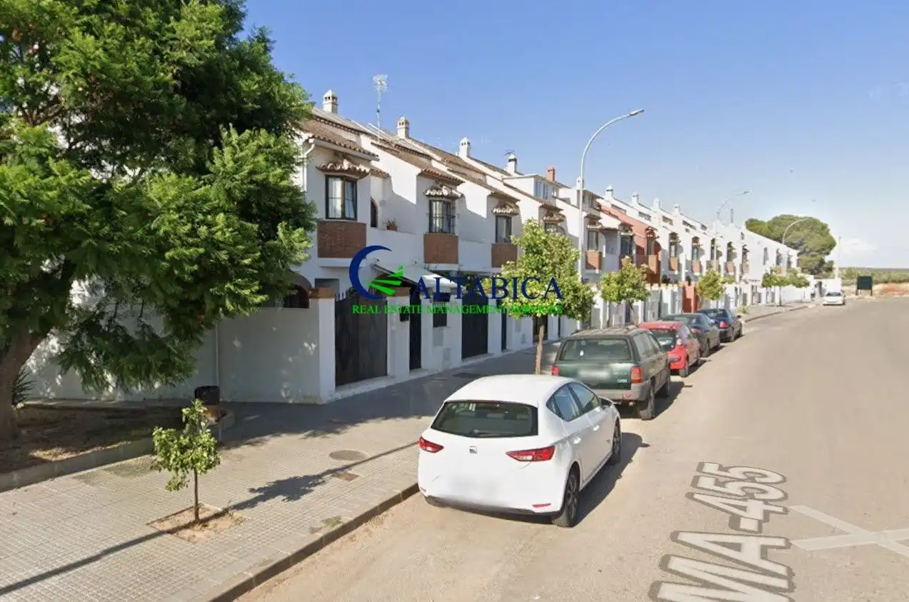 Exterior view of Houses for sale in Sierra de Yeguas