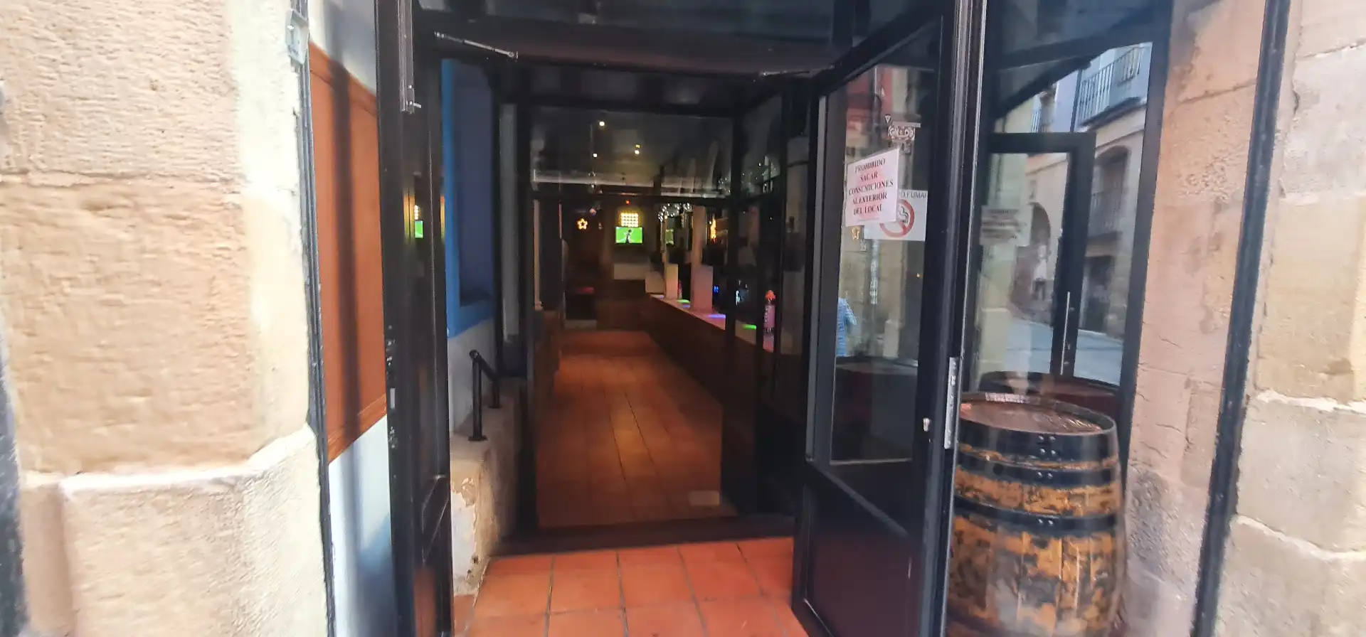 Local en venda en  Logroño amb Aire condicionat, Calefacció i Moblat