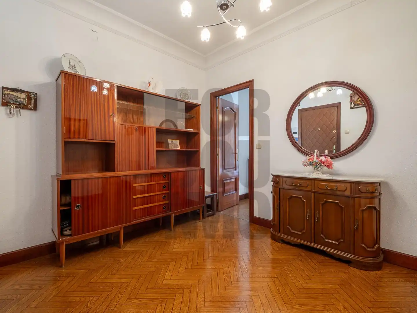 Living room of Flat for sale in Donostia - San Sebastián   with Heating, Parquet flooring and Terrace
