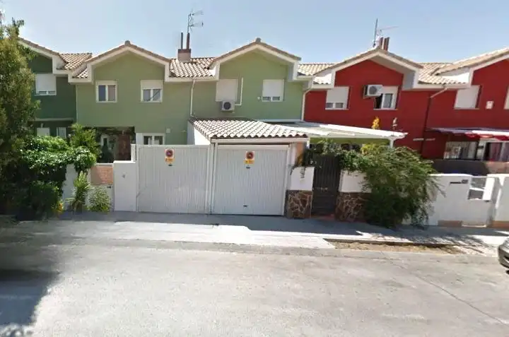 Vista exterior de Casa o chalet en venta en Ontígola