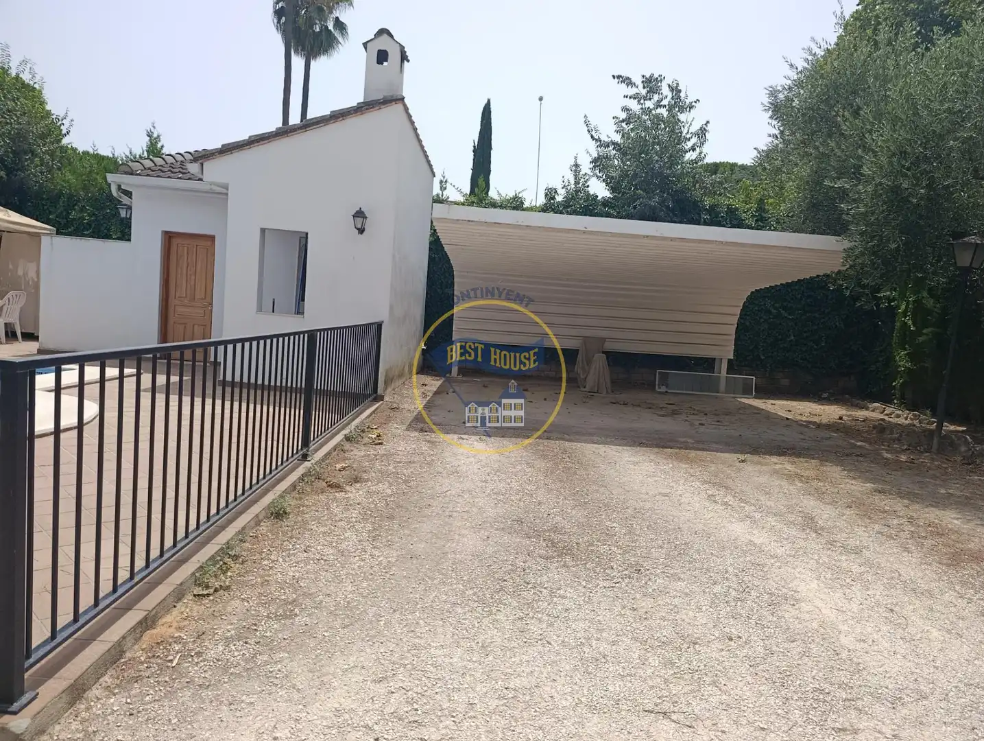 Vista exterior de Casa o xalet en venda en Ontinyent amb Aire condicionat, Calefacció i Jardí privat