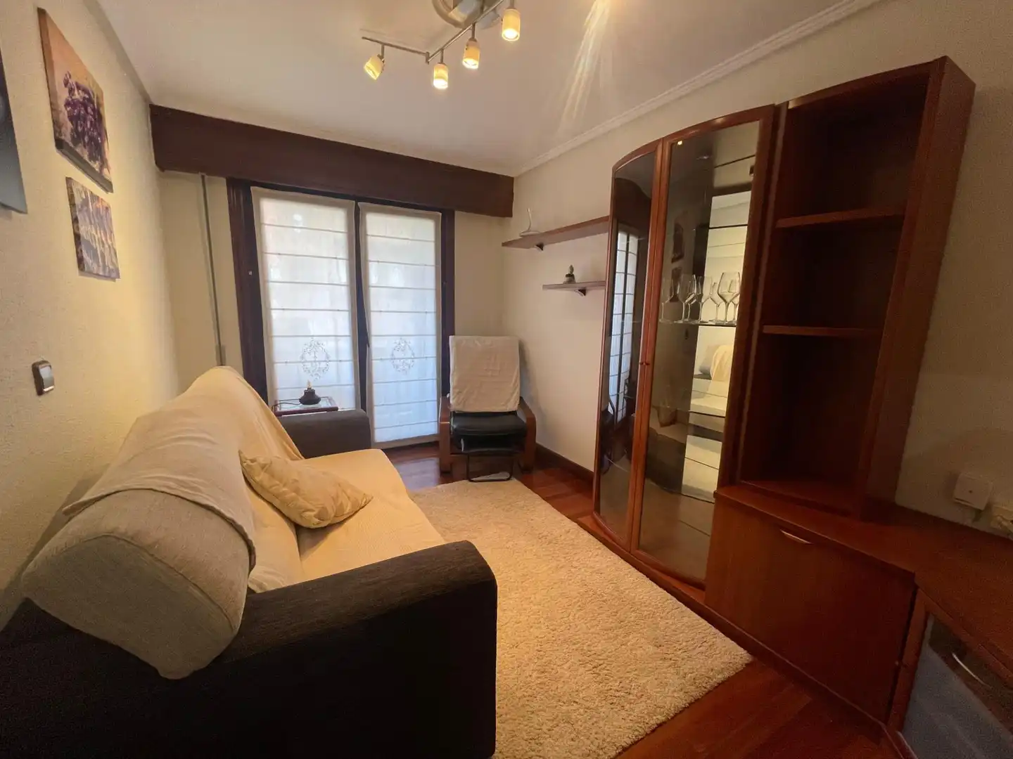 Bedroom of Flat for sale in Bilbao   with Heating, Terrace and Furnished