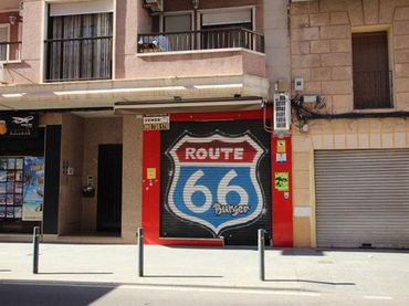 Local comercial en venda a Calle Mayor 25