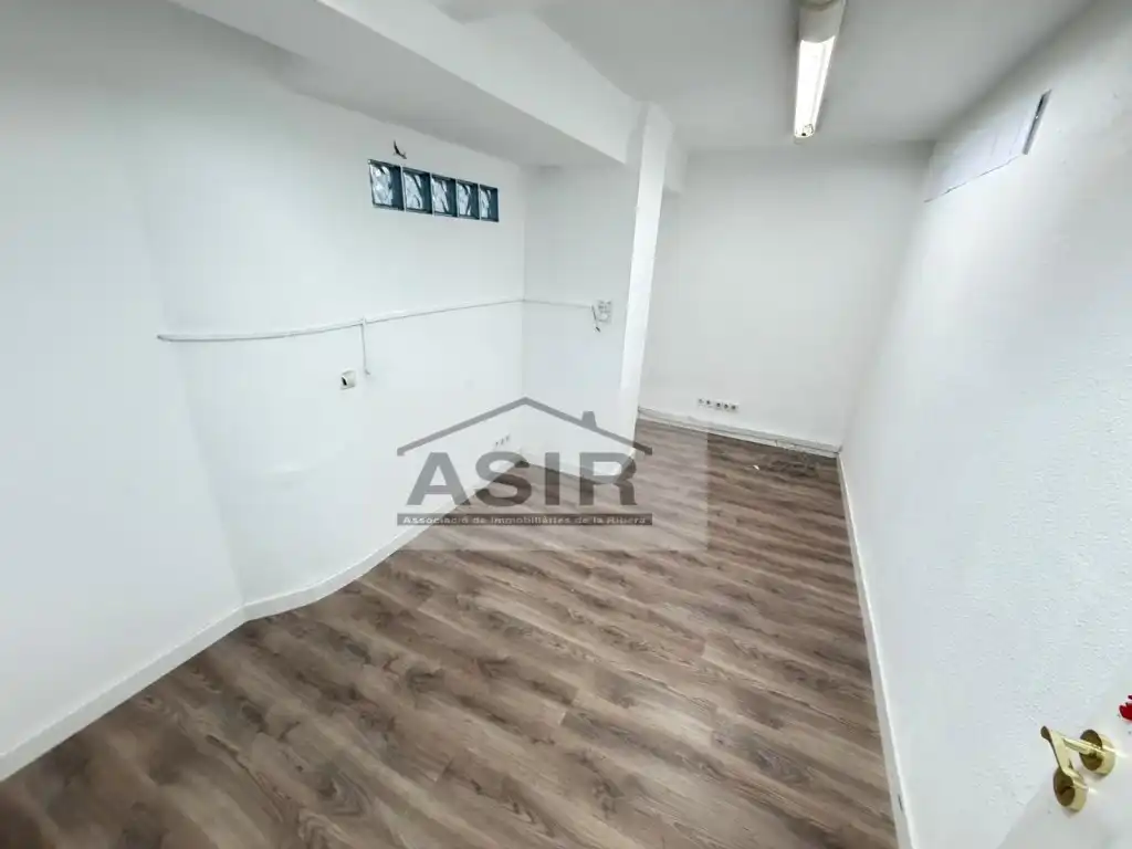 Piso de alquiler en Alquenència - Venècia