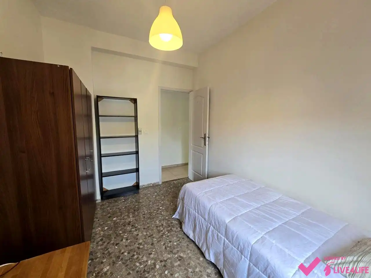 Bedroom of Flat for rent in Sevilla  with Air Conditioner, Terrace and Furnished