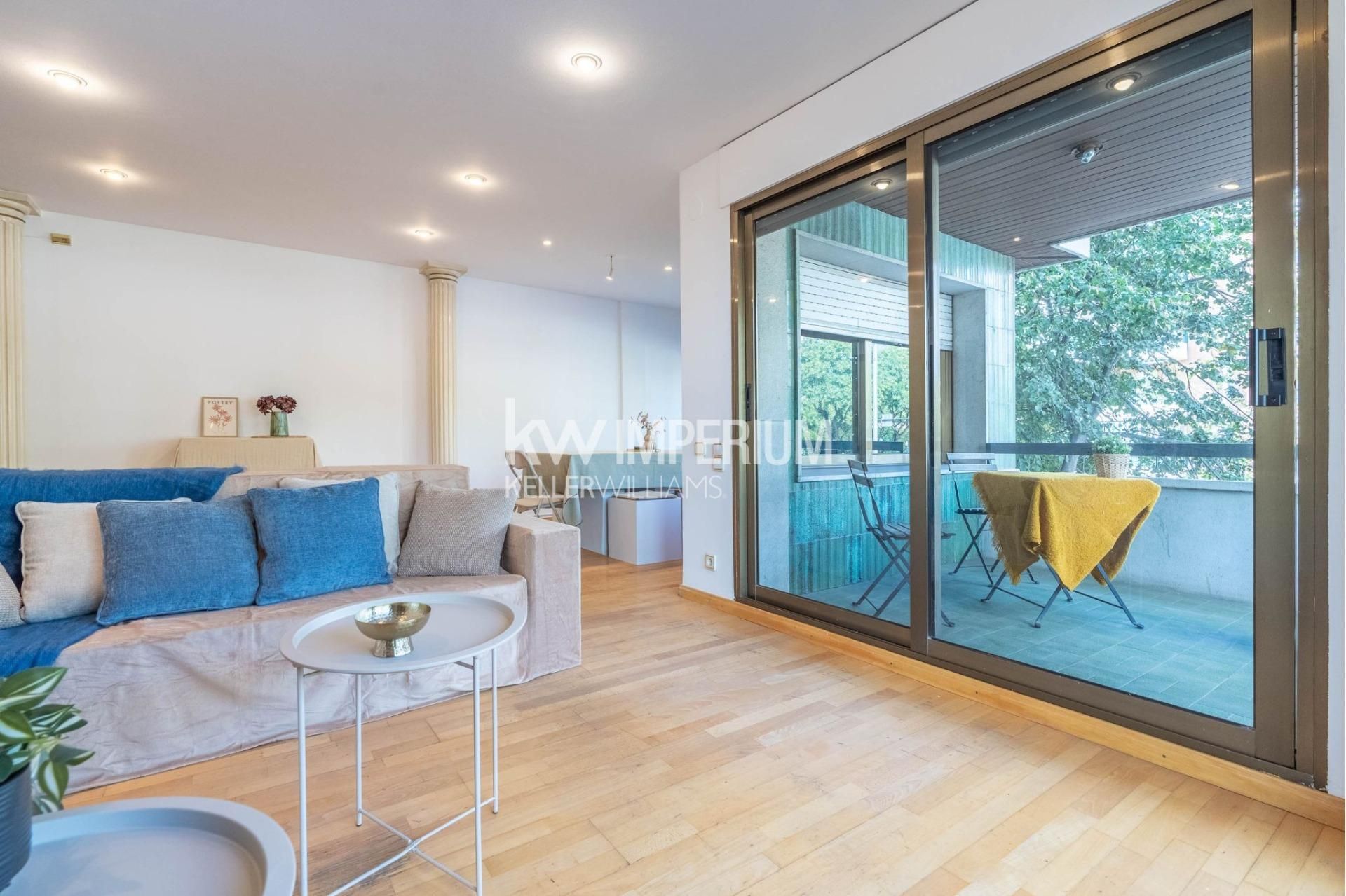 Sala de estar de Piso en venta en  Tarragona Capital con Calefacción, Jardín privado y Terraza