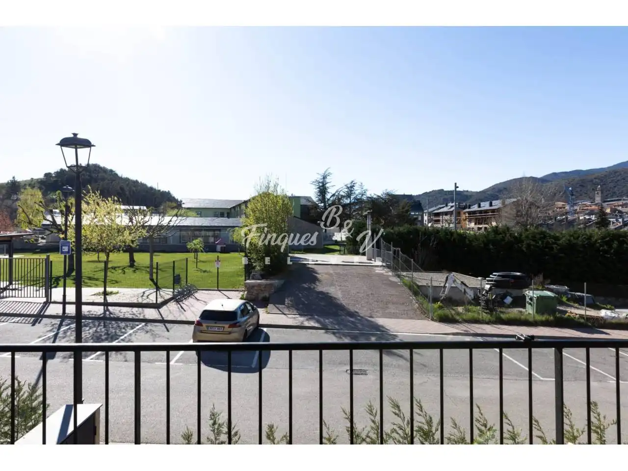 Vista exterior de Apartamento en venta en Bellver de Cerdanya con Aire acondicionado, Calefacción y Parquet