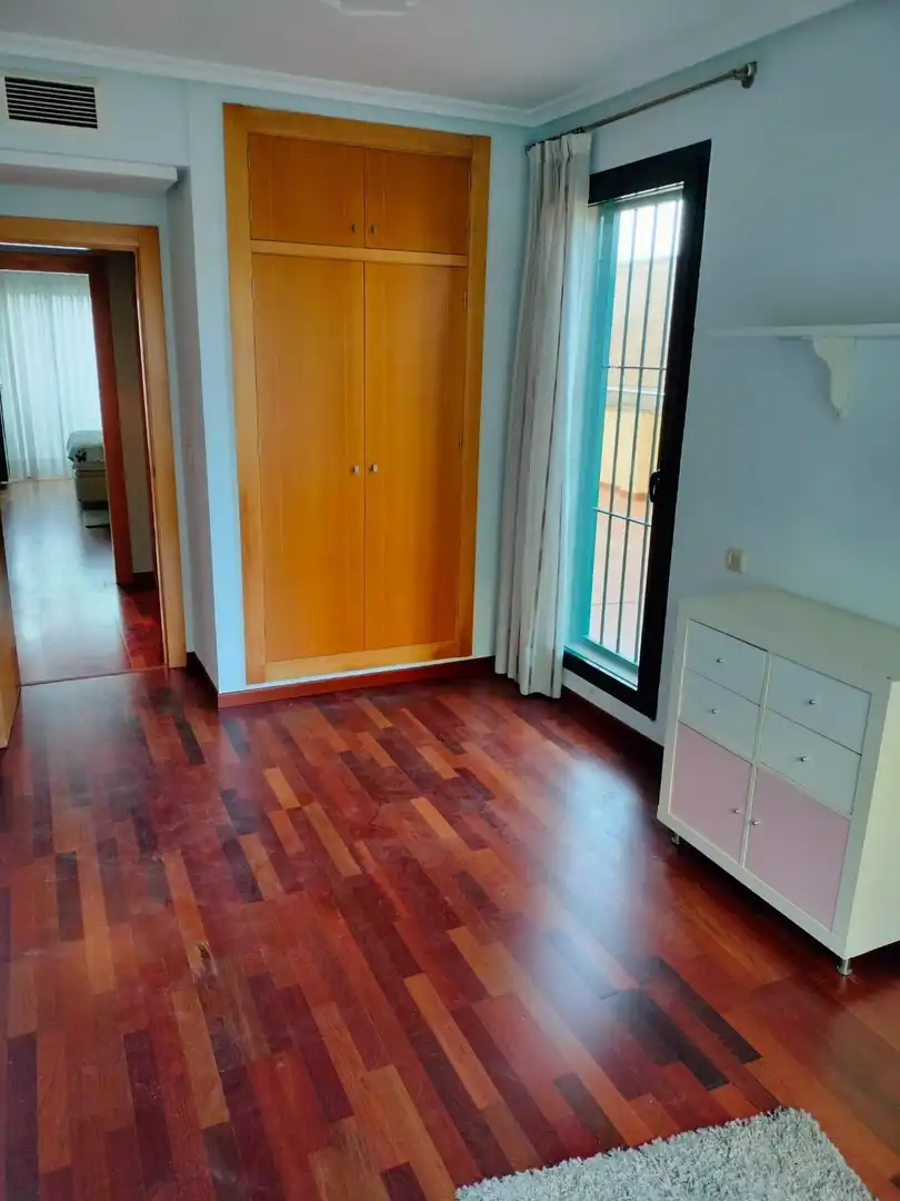 Attic for rent in Calle Azarbe Papel, Vistalegre