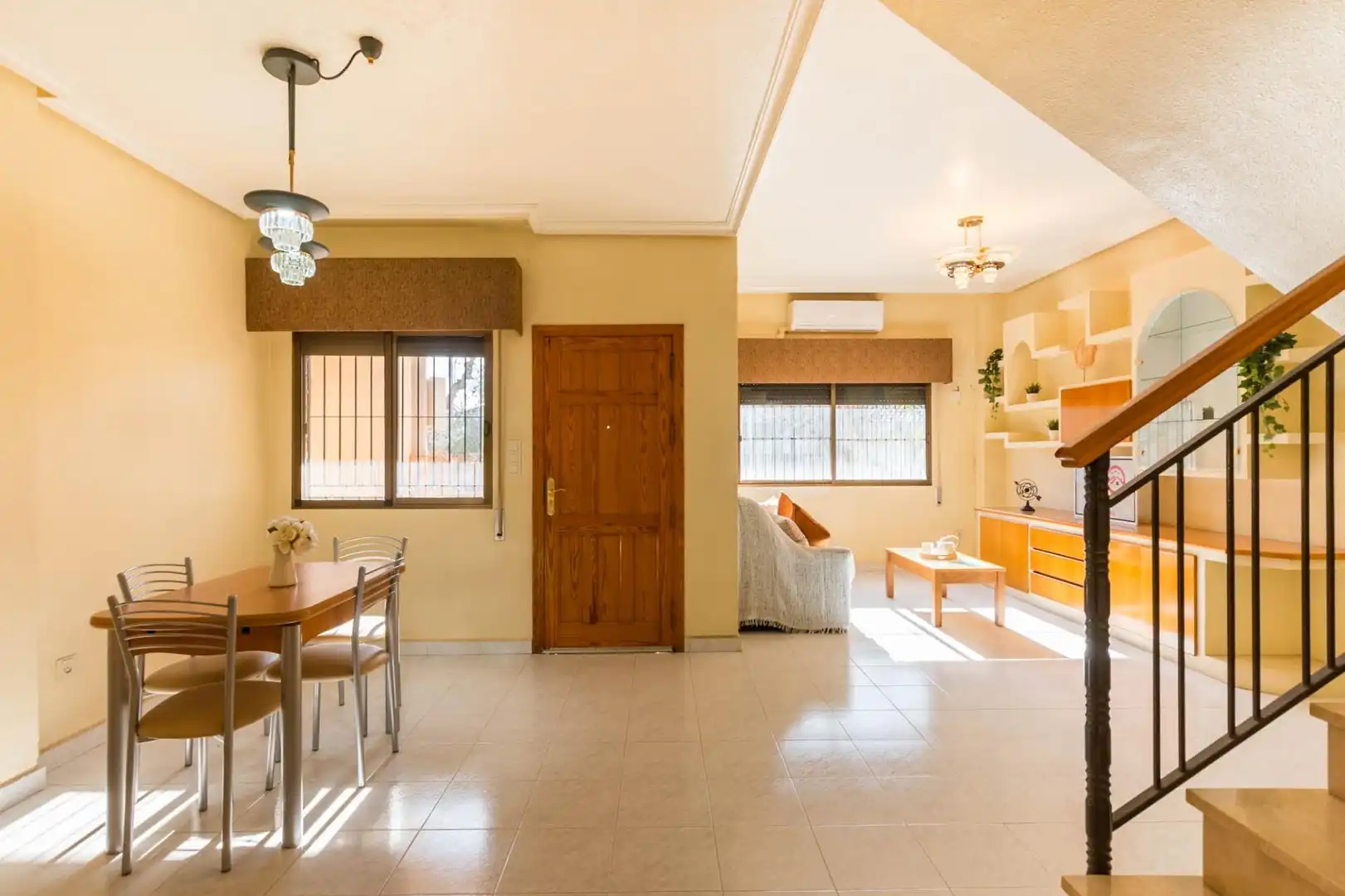 Maisonette zum Verkauf in Calle DAMASO ALONSO, Sangonera la Seca