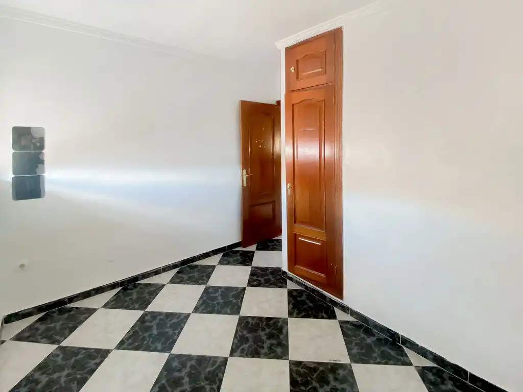 Flat for sale in C/ Pm Nazaret, Puente Mayorga - Campamento
