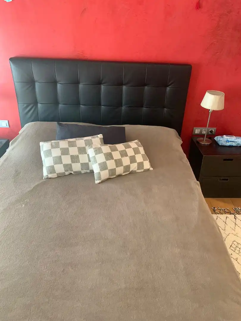 Schlafzimmer von Wohnung zur Miete in Barcelona mit Klimaanlage und Heizung