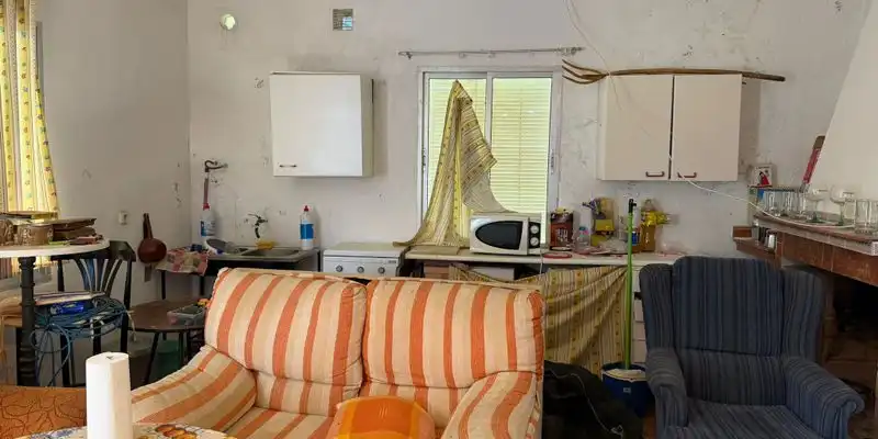 Kitchen of Land for sale in Alfarnatejo