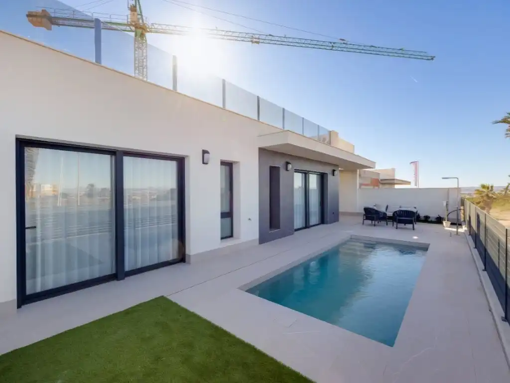 Haus mit Pool zum Verkauf in Nueva Torrevieja - Aguas Nuevas, imagen 2