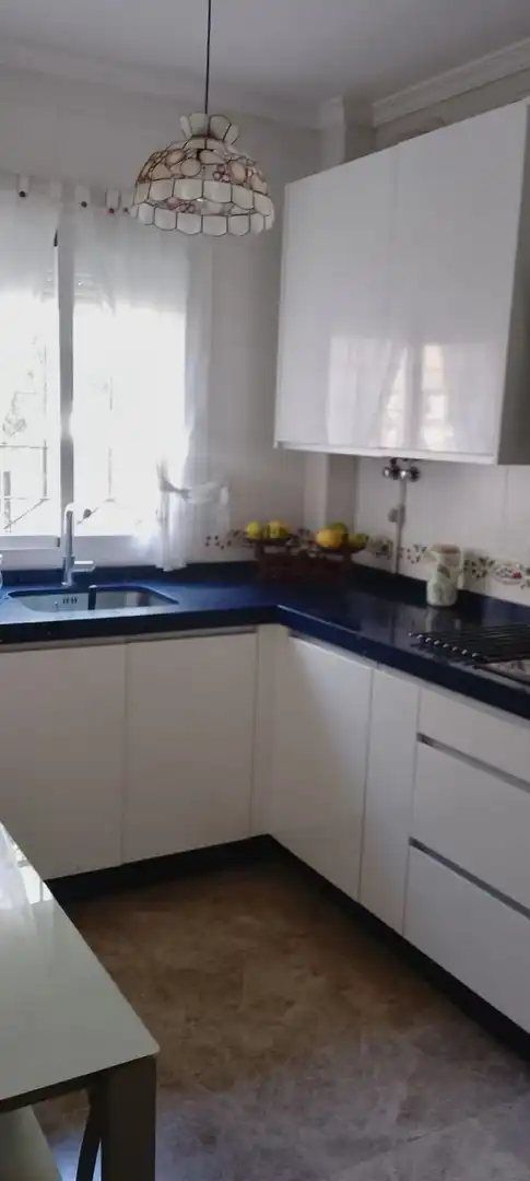Cocina de Casa o chalet en venta en Tomares con Aire acondicionado, Calefacción y Terraza