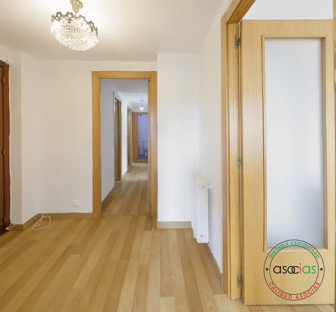 Wohnung zum Verkauf in Gijón  mit Heizung, Parkett und Balkon