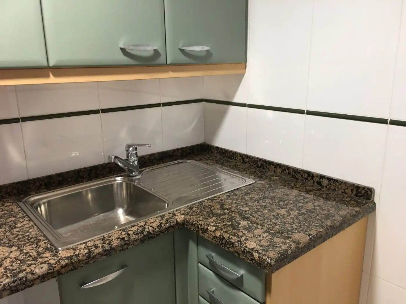 Cuina de Pis de lloguer en Valencia amb Aire condicionat, Terrassa i Traster