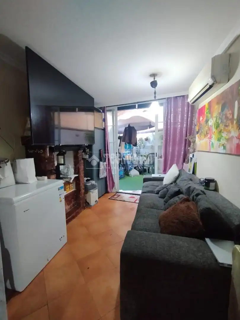 Living room of Flat for sale in Sevilla