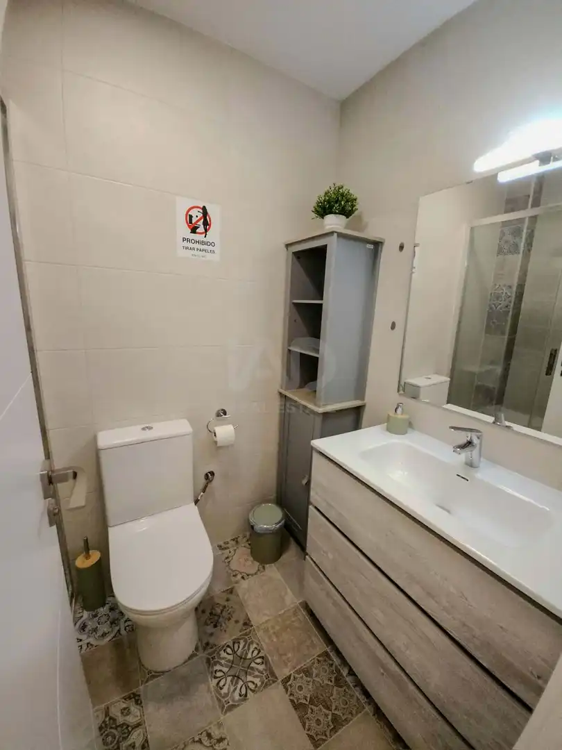 Baño de Casa adosada en venta en Santa Pola con Aire acondicionado, Calefacción y Terraza