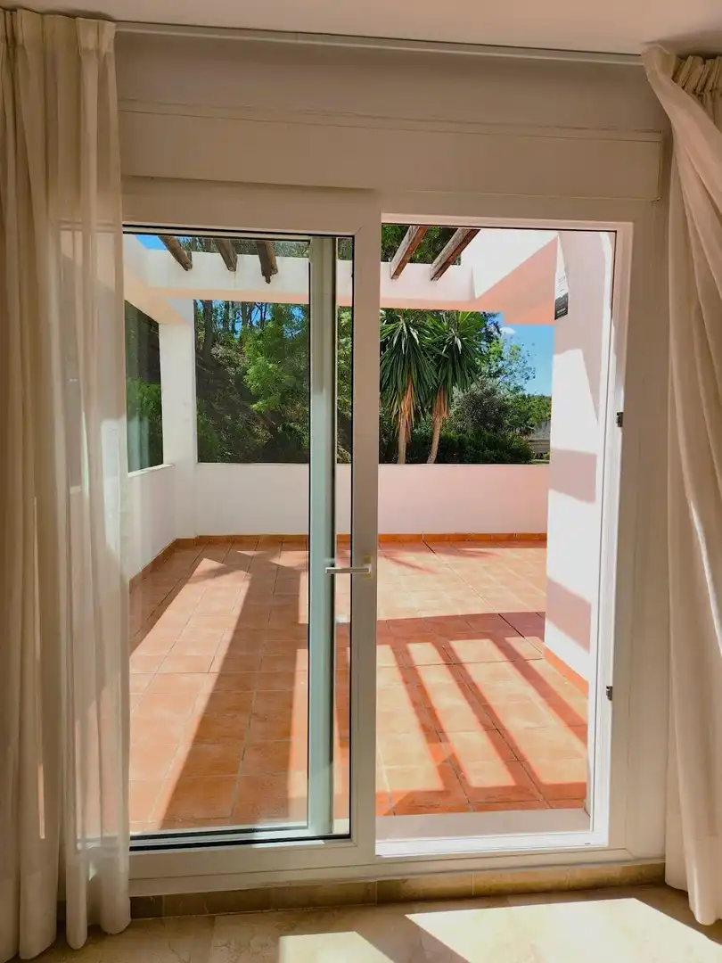 Terrace of Flat for sale in Benalmádena  with Air Conditioner, Heating and Private garden
