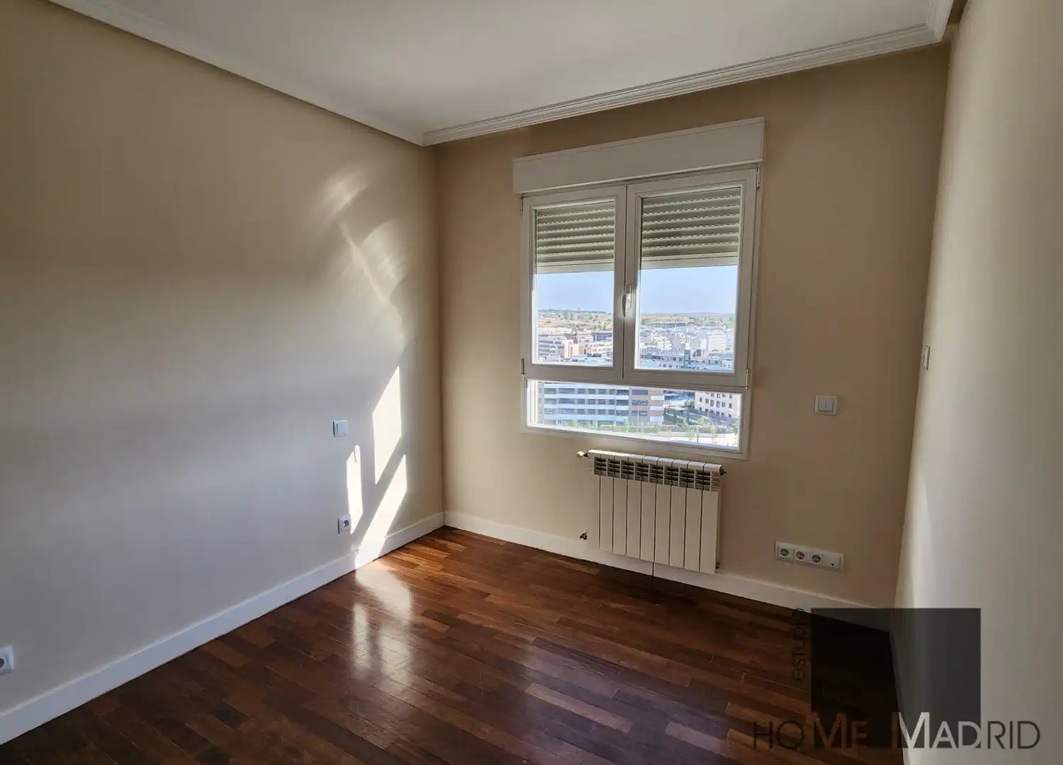 Habitación de Piso de alquiler en Madrid con Aire acondicionado, Calefacción y Parquet